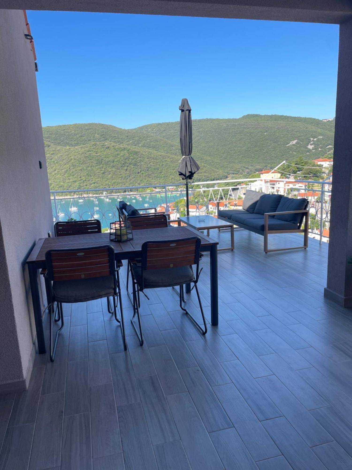 Apartment Stella Rabac Exterior foto